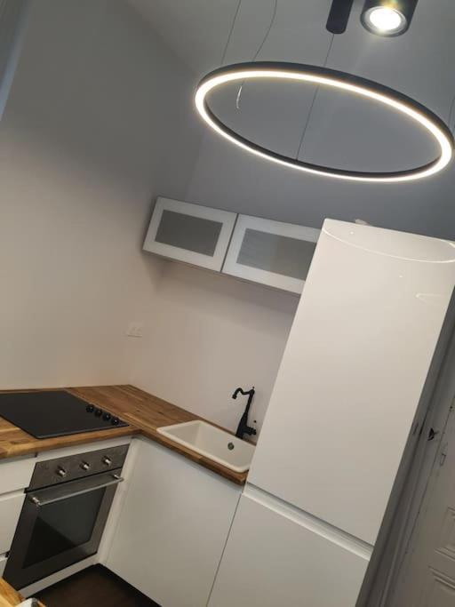 Hote Stephanois Studio, Parking& Borne Electrique Saint-Etienne  Bagian luar foto