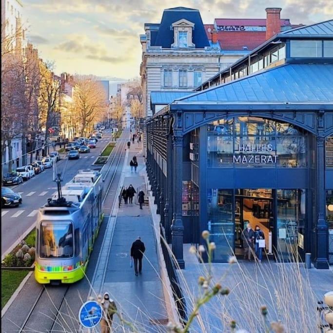 Hote Stephanois Studio, Parking& Borne Electrique Saint-Etienne  Bagian luar foto